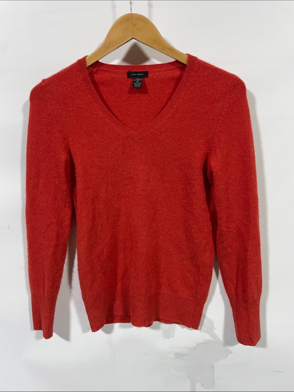 Only Mine 2-ply cashmere Red V-Neck Lightweight Sweater